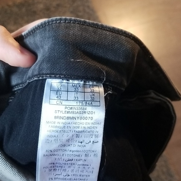 Guess Slim Tapered Grey Jeans - Picture 4 of 4